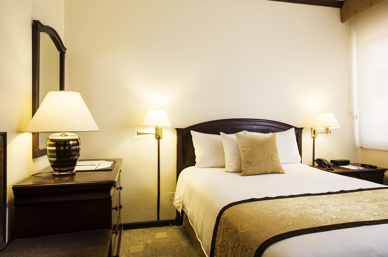 Socialtel Quito Hotell Exteriör bild